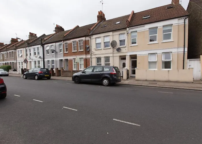 Tooting Broadway Studios & Rooms By Primecityhosts Londra